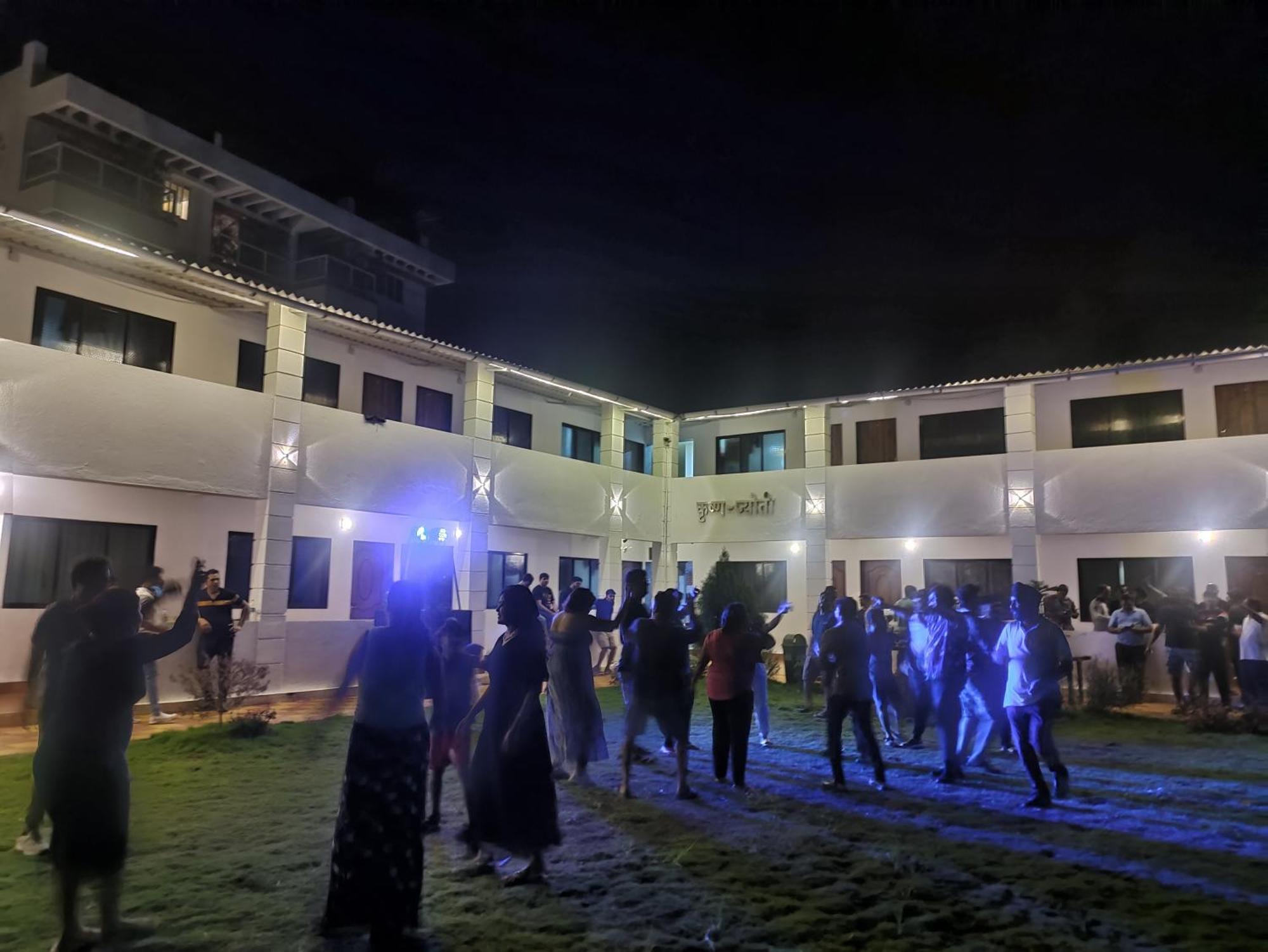 Opulence Resort Awas Alibaug آليباغ المظهر الخارجي الصورة